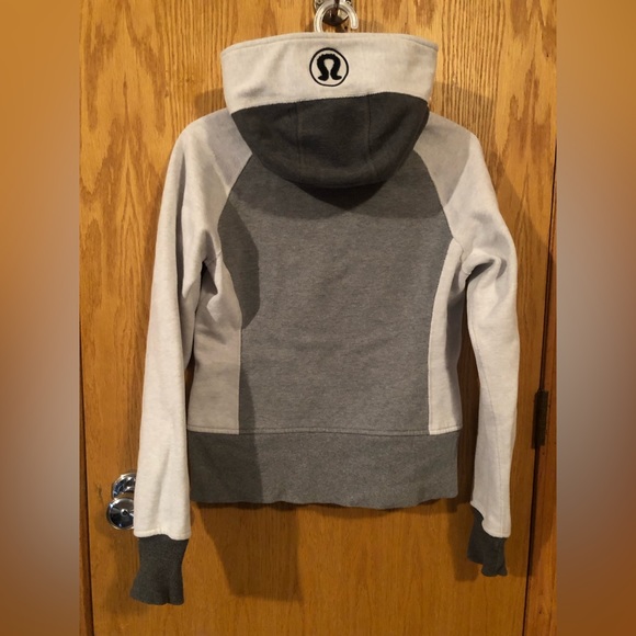 Lululemon Scuba Hoodie - Picture 2 of 3